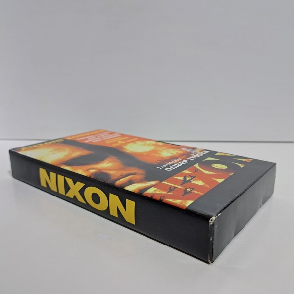 Nixon (1995)