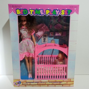 BETTY TEEN DOLL BED TIME PLAY SET #21078 4