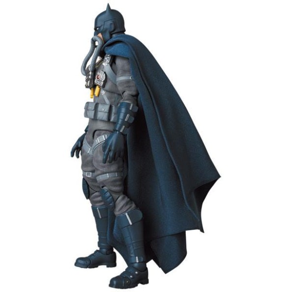 Batman Hush MAF EX Action Figure Stealth Jumper Batman 16 cm