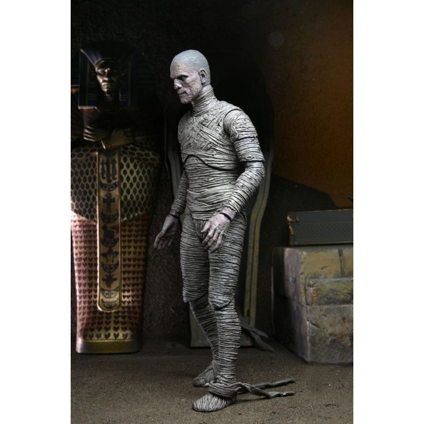 Universal Monsters Action Figure Ultimate The Mummy (Color) 18 cm