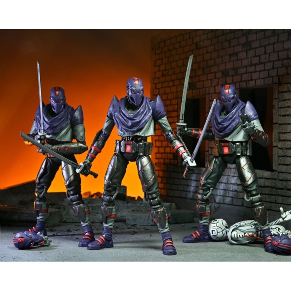 Teenage Mutant Ninja Turtles: The Last Ronin Action Figure Ultimate Foot Bot 18 cm